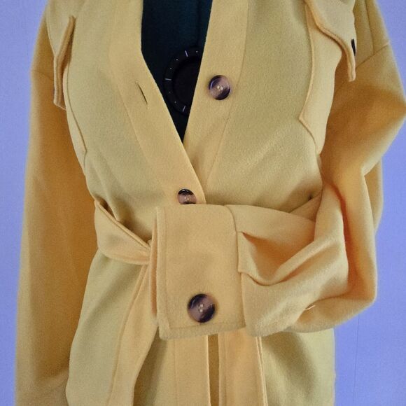 Couer De Vague Women's XL Yellow Button Down Coat Jacket With Pockets NWT Read - Picture 5 of 15